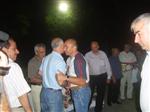 TURNUVAYA KATILAN Y�NET�C�LER�NE SICAK YUVA VAKFI ONUR PLAKET� VER�RKEN