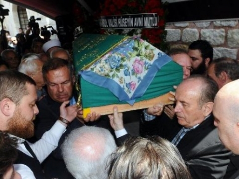 Osmanlı Hanedanından Neslişah Sultan'ı böyle uğurladılar