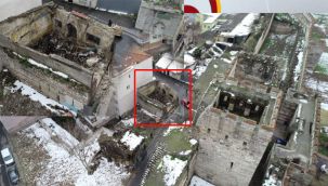 Tarihi bina yağma ediliyor