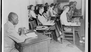 BATI HER ZAMAN TEK DİŞİ KALMIŞ CANAVARDIR