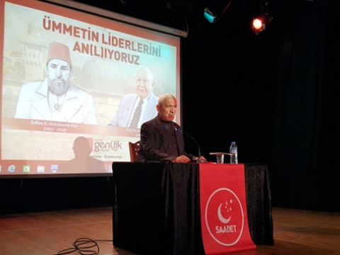 Abdulhamit Han ve Necmeddin Erbakan