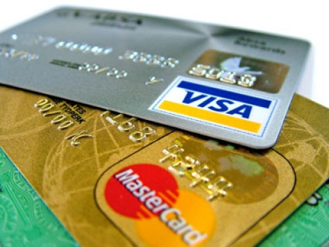 Kredi Kartları can yakmaya devam ediyor