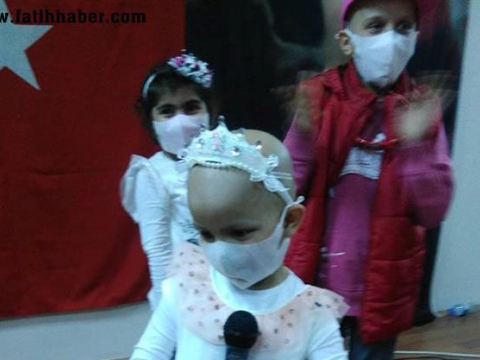 23 Nisanda kanserli Çocuklarla