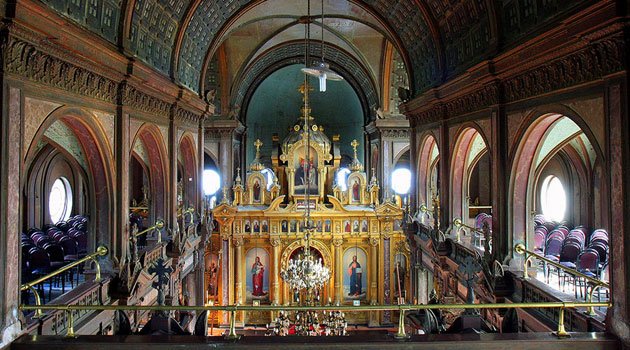 Balat'taki Demir Kilise İbadete açılıyor