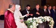 Başkan Suver Kızı B.Betül'ün nikahını kıydı