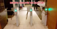 Yenicami Tuvaleti Bakımsız ve Akbil Geçmiyor
