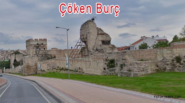 Topkapı sur burçlarından biri çöktü